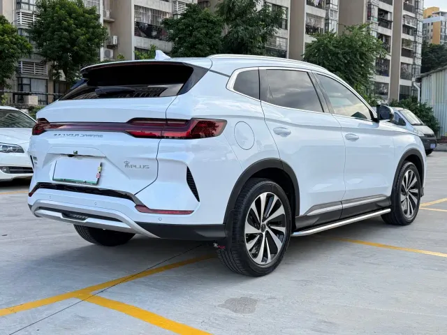 BYD Song PLUS — Фото автомобиля 11