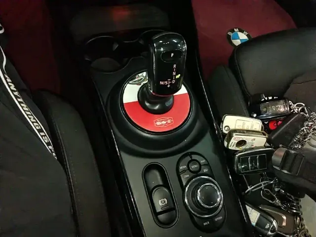 MINI Clubman — Фото автомобиля 13