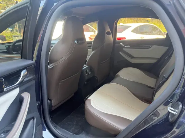 BYD Qin PLUS — Фото автомобиля 5