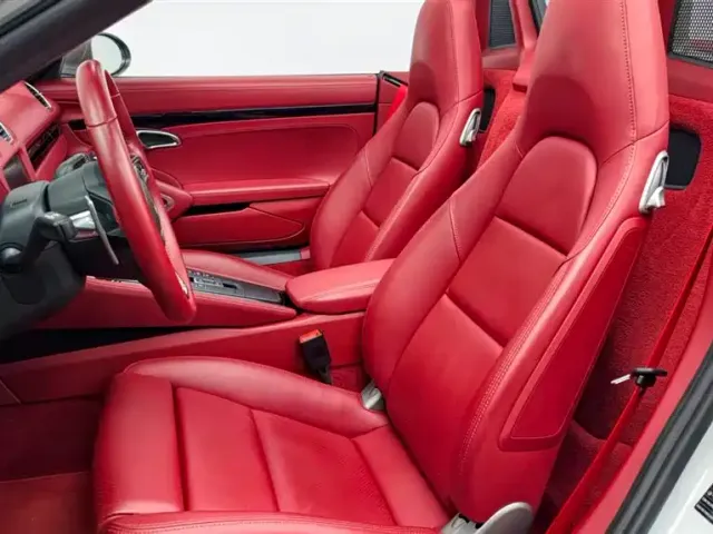 Porsche 718 — Фото автомобиля 15