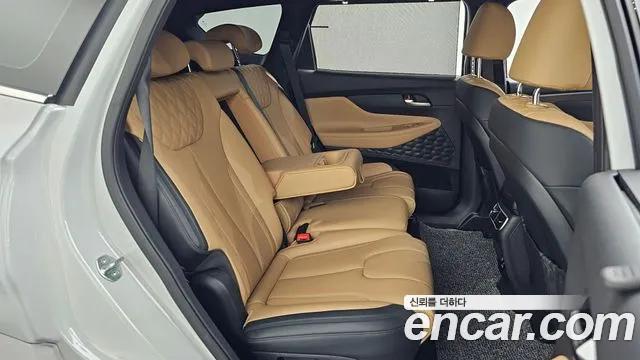 Hyundai Santafe — Фото автомобиля 11