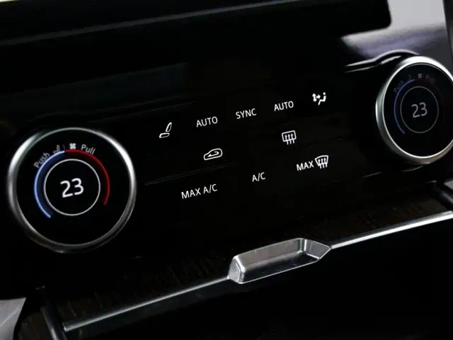 Land Rover Range Rover — Фото автомобиля 9