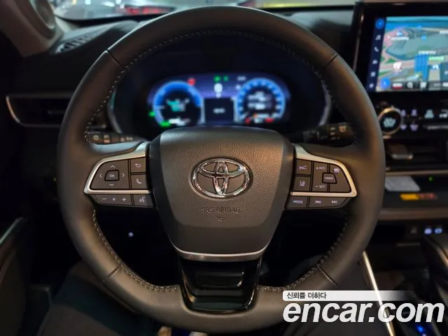 Toyota Highlander — Фото автомобиля 7
