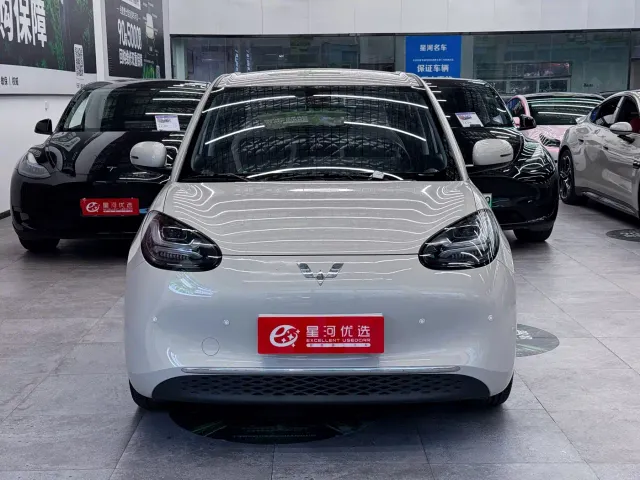 Wuling Bingo — Фото автомобиля 2