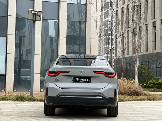 Nio EC6 — Фото автомобиля 12