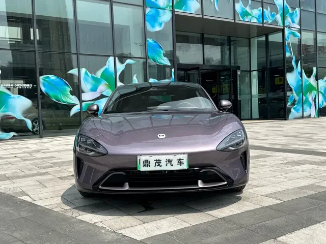Xiaomi SU7 — Фото автомобиля 2