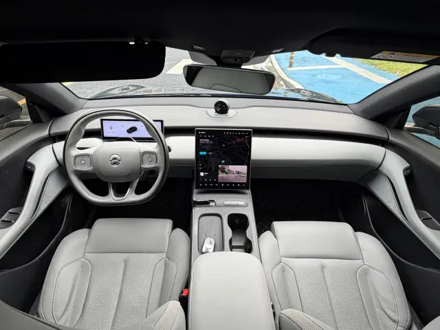 Nio ET5 Touring — Фото автомобиля 9