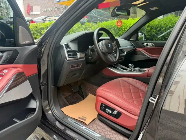 BMW X5 — Фото автомобиля 3