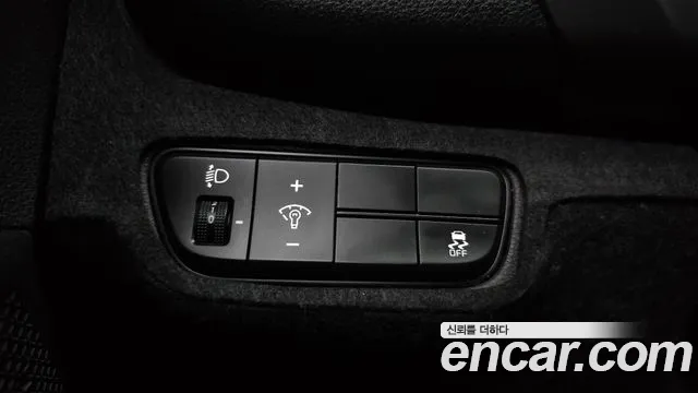 Kia Seltos — Фото автомобиля 25