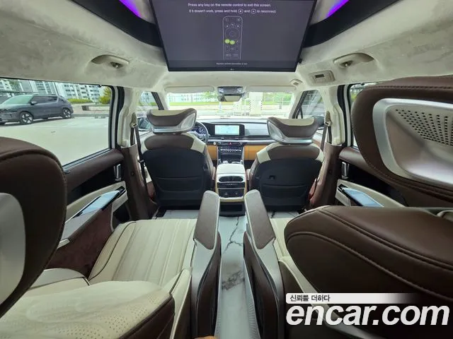 Kia Carnival Generation 4 — Фото автомобиля 11