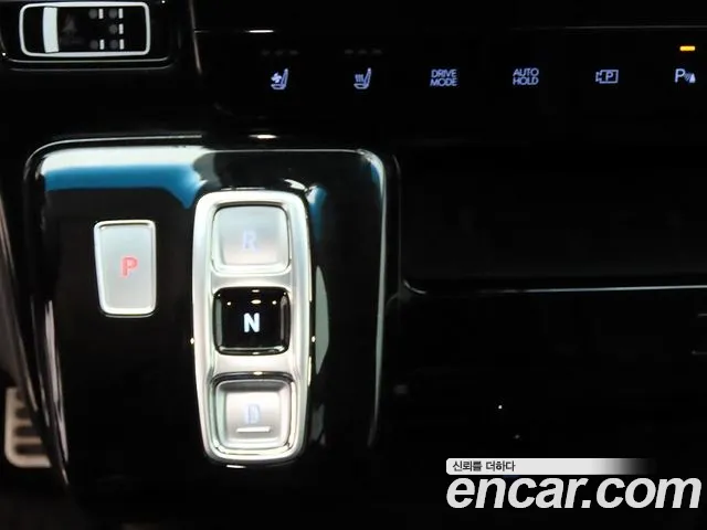 Hyundai Staria Staria L3.5 Lounge 7 мест — Фото автомобиля 8