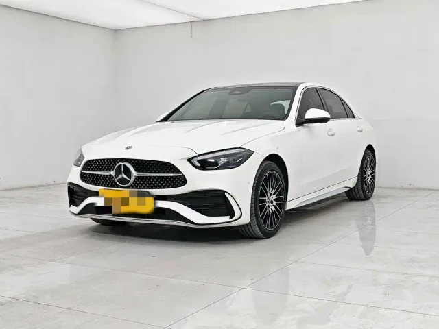 Mercedes-Benz C-Class — Фото автомобиля 4