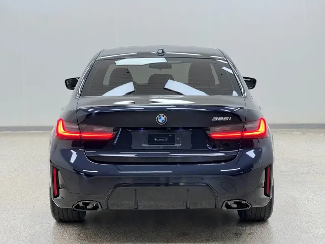 BMW 3 Series — Фото автомобиля 30