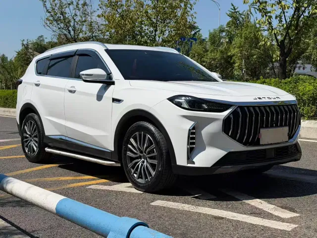 Jetour X70 Plus — Фото автомобиля 3