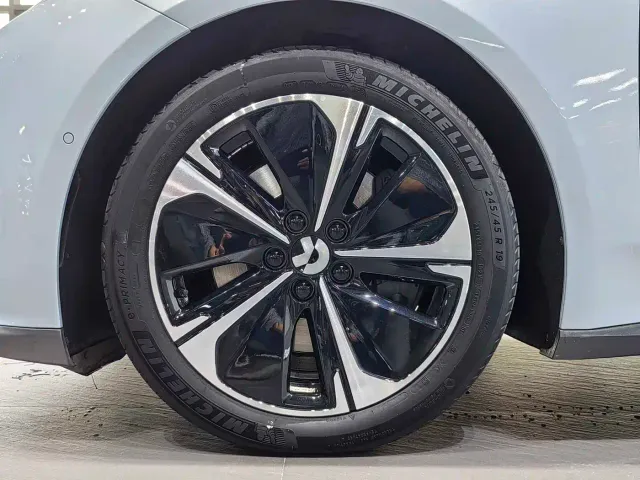 Nio ET5 Touring — Фото автомобиля 7