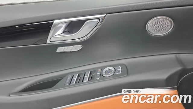 Genesis GV80 2.5T Бензин AWD — Фото автомобиля 11