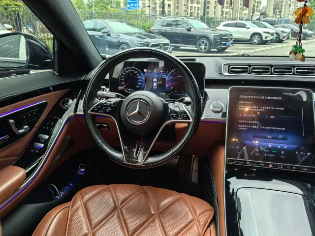 Mercedes-Benz Maybach S-Class — Фото автомобиля 15