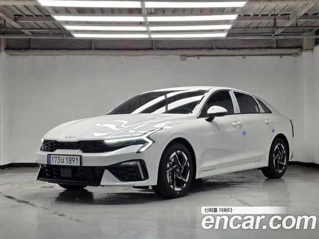 Фотография автомобиля — Kia K5