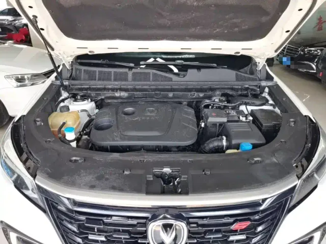 Changan CS85 COUPE — Фото автомобиля 16