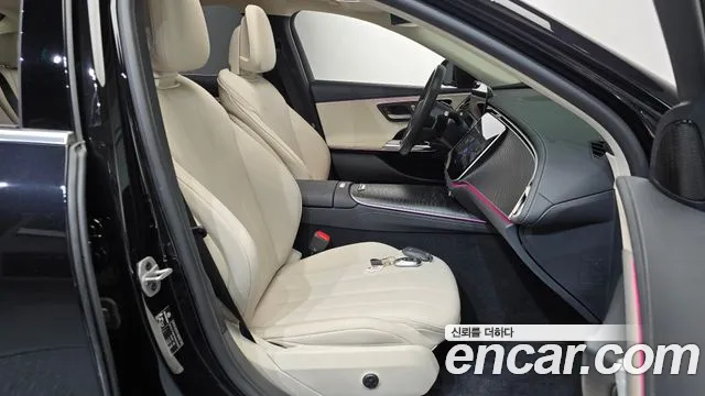 Mercedes-Benz E-Class W214 — Фото автомобиля 16