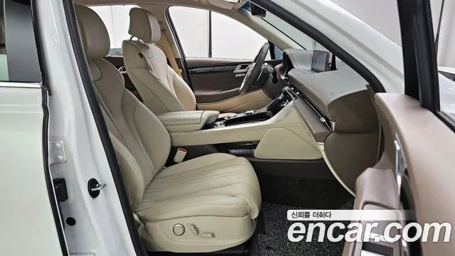 Genesis GV80 2.5T Бензин 2WD — Фото автомобиля 11