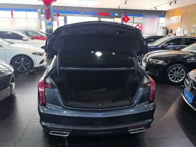 Cadillac CT5 — Фото автомобиля 18
