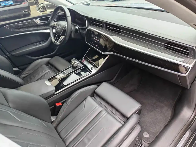 Audi A7 — Фото автомобиля 6