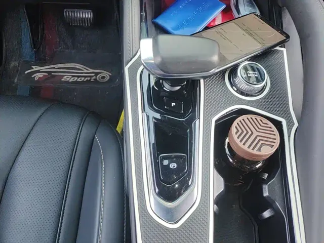 Geely Xingyue L — Фото автомобиля 13