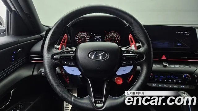 Hyundai Avante CN7 — Фото автомобиля 8