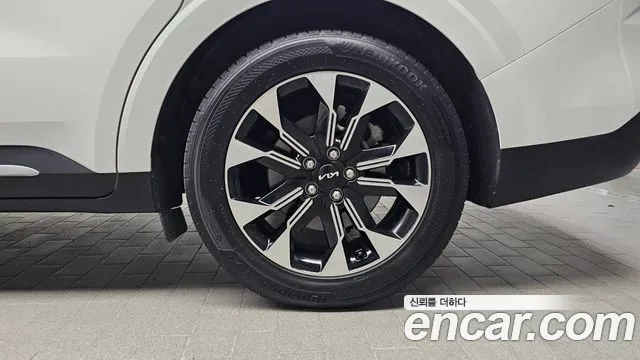 Kia Carnival 4th Gen — Фото автомобиля 6
