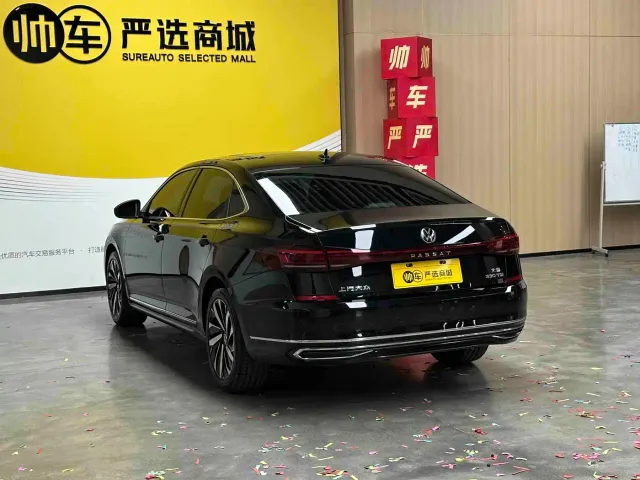 Volkswagen Passat — Фото автомобиля 5