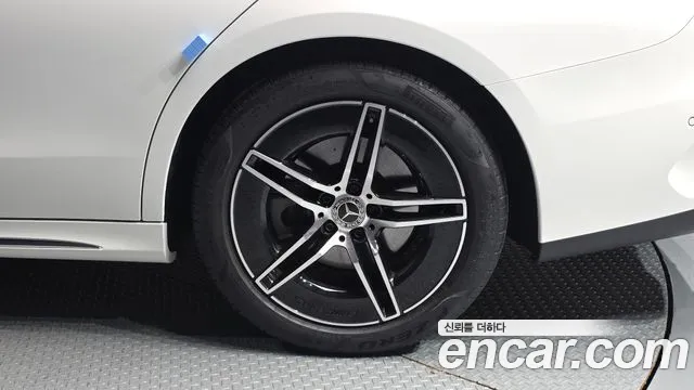 Mercedes-Benz E-Class W214 — Фото автомобиля 6
