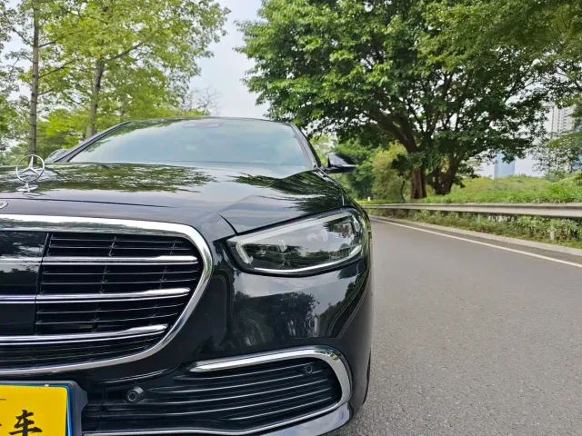 Mercedes-Benz S-Class — Фото автомобиля 26