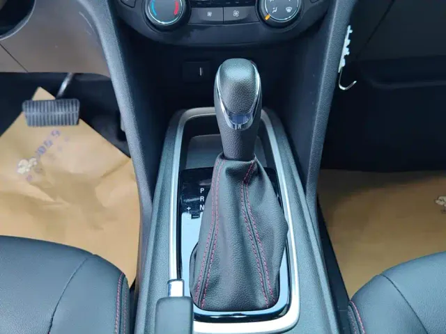 Chevrolet Monza — Фото автомобиля 16