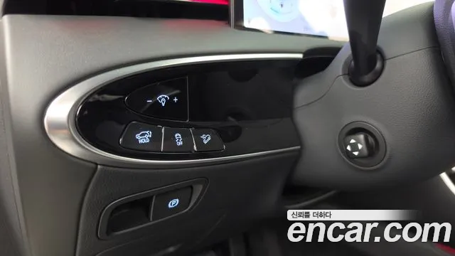 Genesis GV70 — Фото автомобиля 29