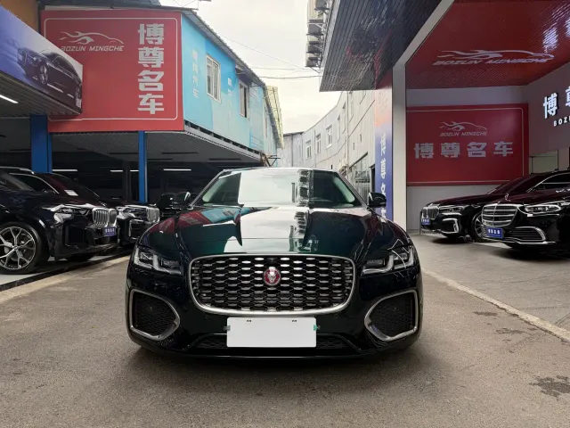 Jaguar XFL — Фото автомобиля 2
