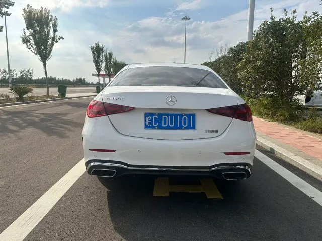Mercedes-Benz C-Class — Фото автомобиля 7