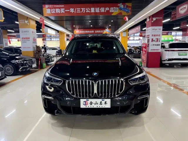 BMW X5 — Фото автомобиля 2