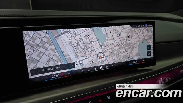 BMW i7 xDrive 60 Design Pure Excellence — Фото автомобиля 14