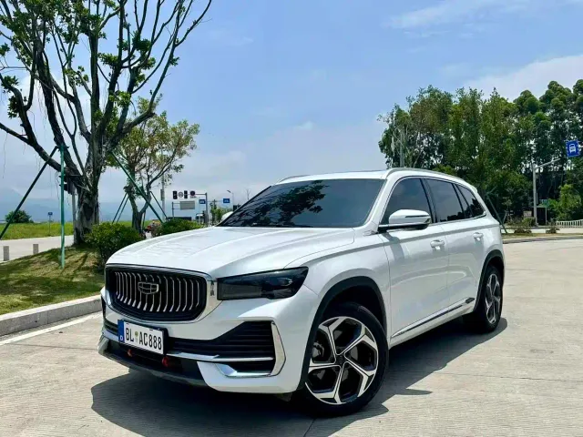 Фотография автомобиля — Geely Xingyue L