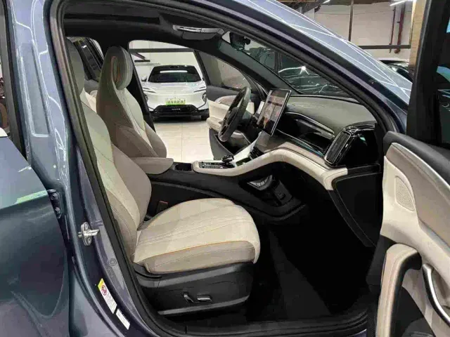 BYD Song Pro — Фото автомобиля 20