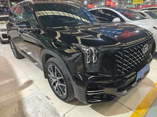 GAC Trumpchi GS8 — Фото автомобиля 11