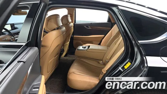 Genesis G80 RG3 — Фото автомобиля 12