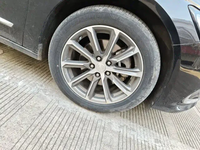 Buick LaCrosse — Фото автомобиля 24