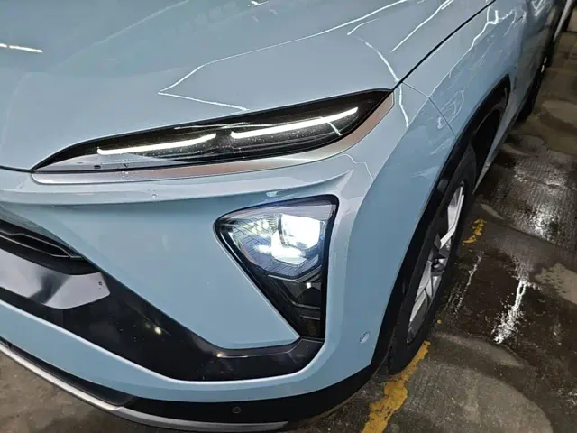 Nio ES6 — Фото автомобиля 23