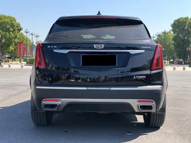 Cadillac XT5 — Фото автомобиля 7