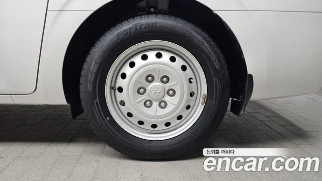 Hyundai Staria Staria Tourer 11 мест — Фото автомобиля 21
