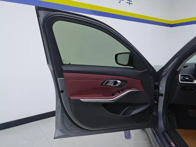 BMW i3 — Фото автомобиля 7