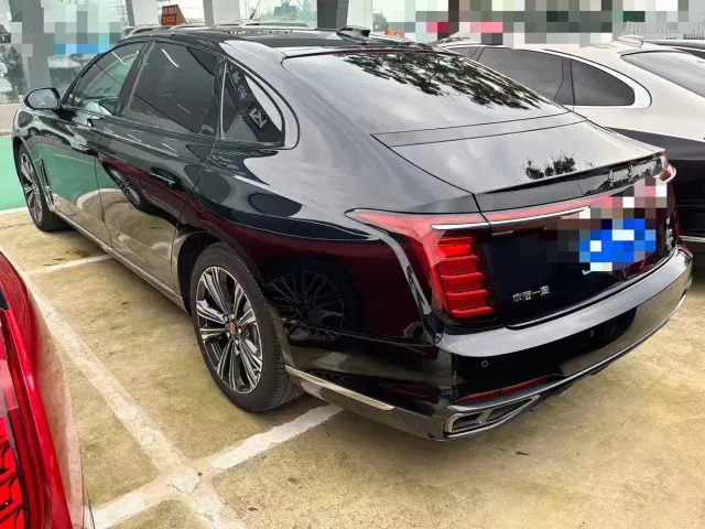 Hongqi H9 — Фото автомобиля 11