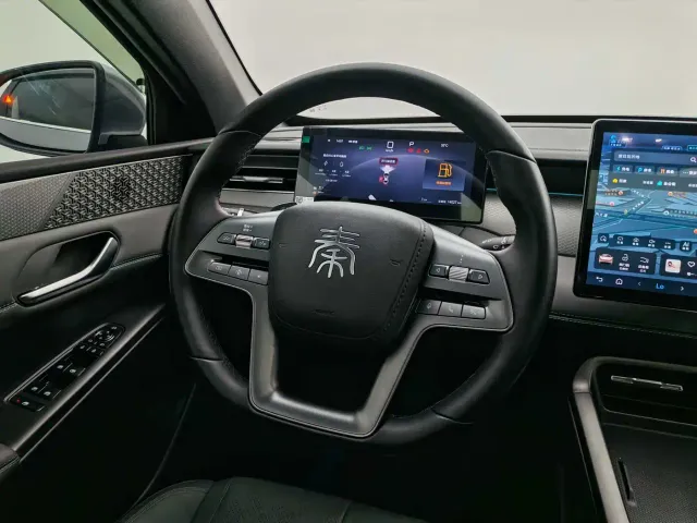 BYD Qin PLUS — Фото автомобиля 13